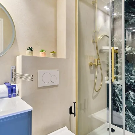 Charming In Le Marais Center Of *