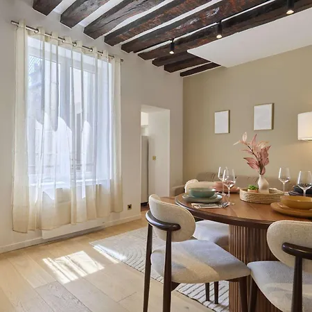 Charming In Le Marais Center Of * Paris